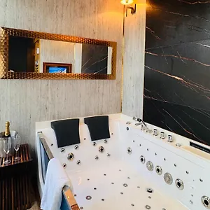 Mała Anglia Deluxe Rooms&spa , Sopot Polska